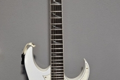 8.-IBANEZ-RG-2550-WH-CUSTOM-2008-