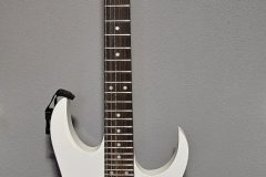 9.-IBANEZ-RG-570-WH-2018-VIRACOCHA-
